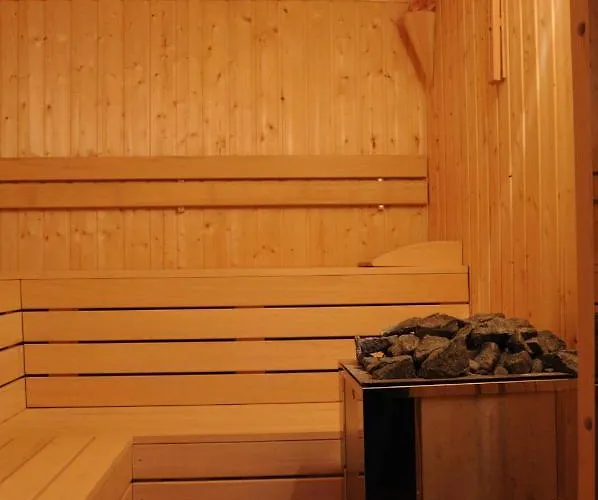 Dom Olenka- Kaszuby, Weekend, Wakacje, Sauna, Jacuzzi, Jezioro בית נופש